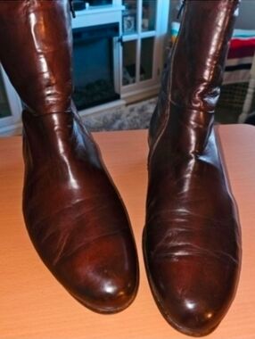 BALLY 'Chelsea' Gorgeous Dark Brown Rich Leather Zip Boots Size 9.5 NICE!!